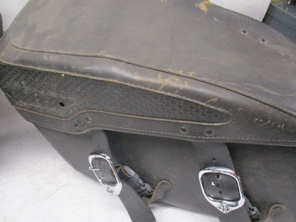 Harley Davidson Genuine Road King Leather Saddlebags 07396 RH 07395 LH