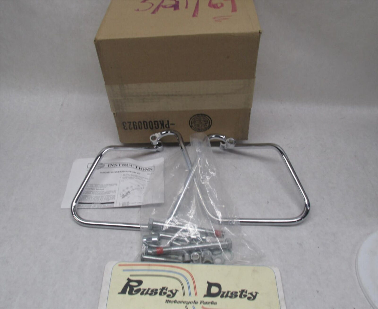 Harley Davidson Genuine NOS Chrome Saddlebag Support Kit Dyna FXD 08+ 91017-10