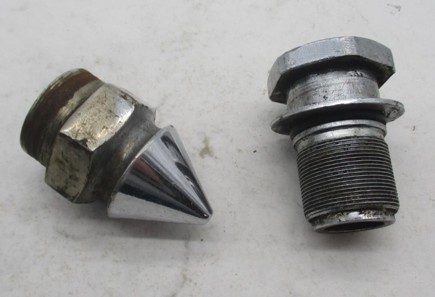 Lot of 2 mismatched Harley Davidson Chopper Top Cap Fork Tube Caps