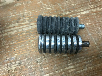 Lot (2) Harley Davidson OEM Brake Shifter Pedal Pad Foot Toe Pedal Rest Ribbed