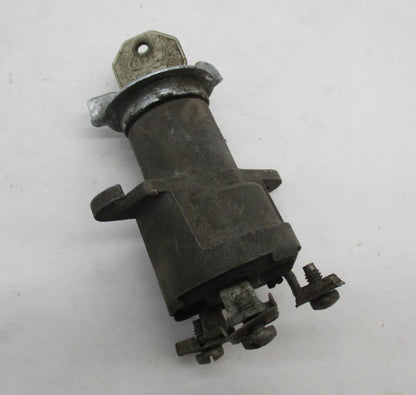 Vintage Auto Motorcycle Delco Remy Ignition Switch with Key 8632