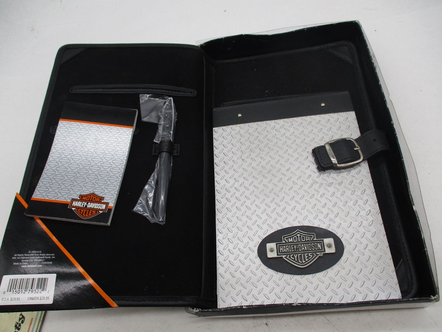 Harley Davidson Geuine Hallmark 2004 Map Portfolio w/ note pad & Pen