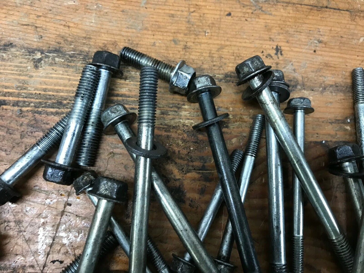 1985 yamaha xj700 ENGINE CRANKCASE crank case BOLTS SCREWS