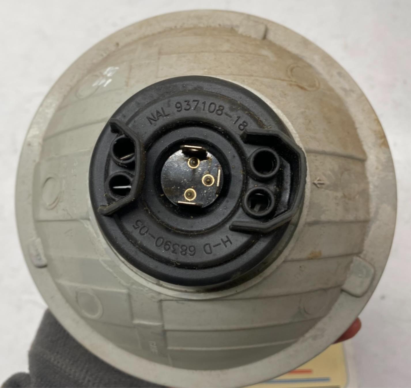 Harley Davidson Genuine Headlight Lamp Bulb 68390-05