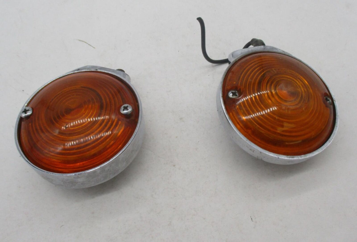 Pair of Harley Davidson Genuine Touring Road King Electra Turn Signals Housings