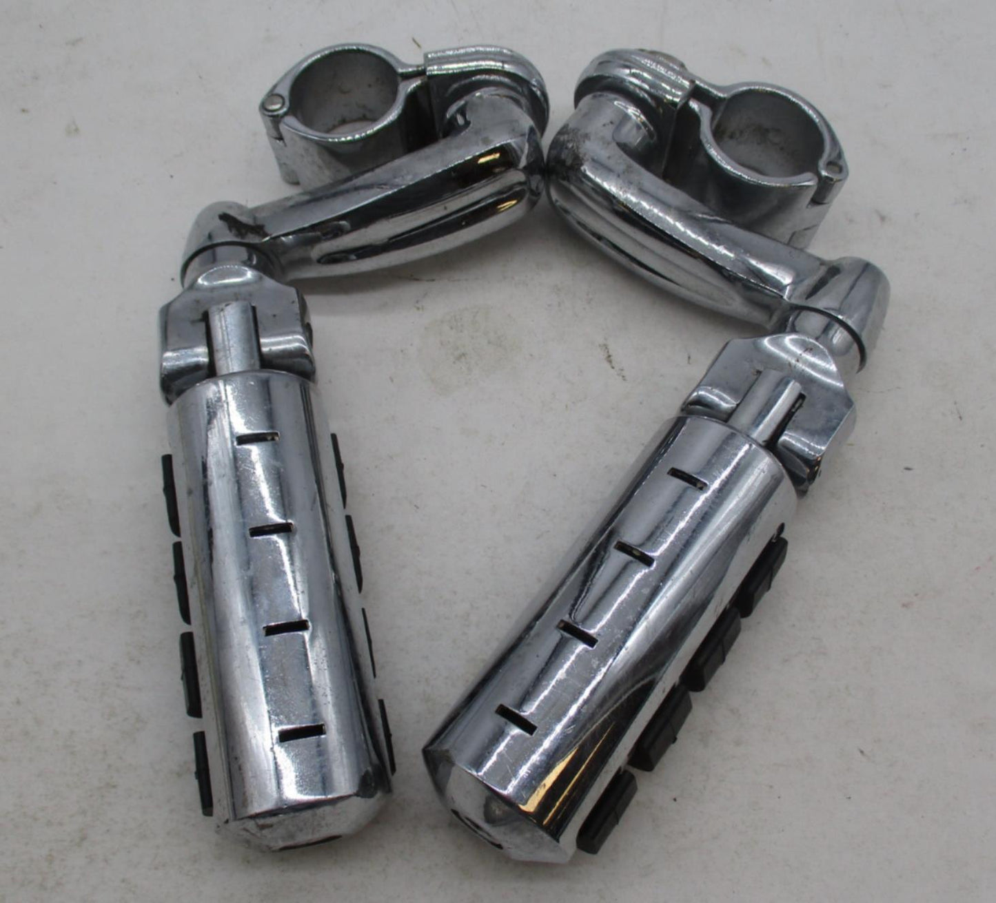 Harley Davidson Genuine Highway Pegs w/ Crash Bar Clamp Mounting Brackets