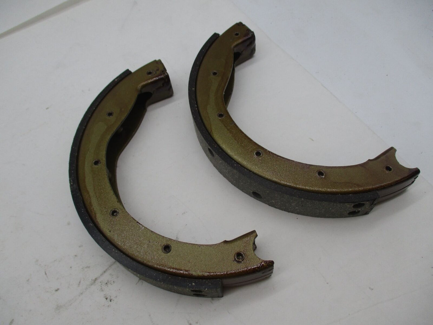 Harley Davidson V-Twin NOS Brake Shoe Set 23-0515