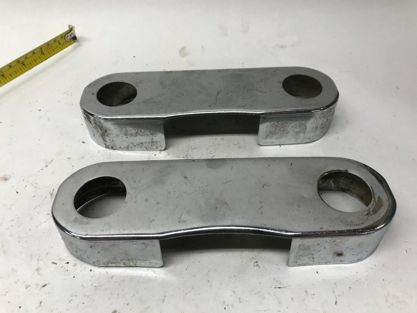 Lot (2)77-84 HARLEY-DAVIDSON XLH XLCH, XL IRONHEAD SPORTSTER FORK COVER 45751-71