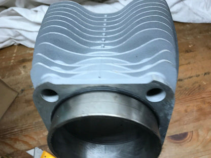 Harley Davidson Twin Cam Cylinder Jug 16593-99 Dyna Softail Touring Silver