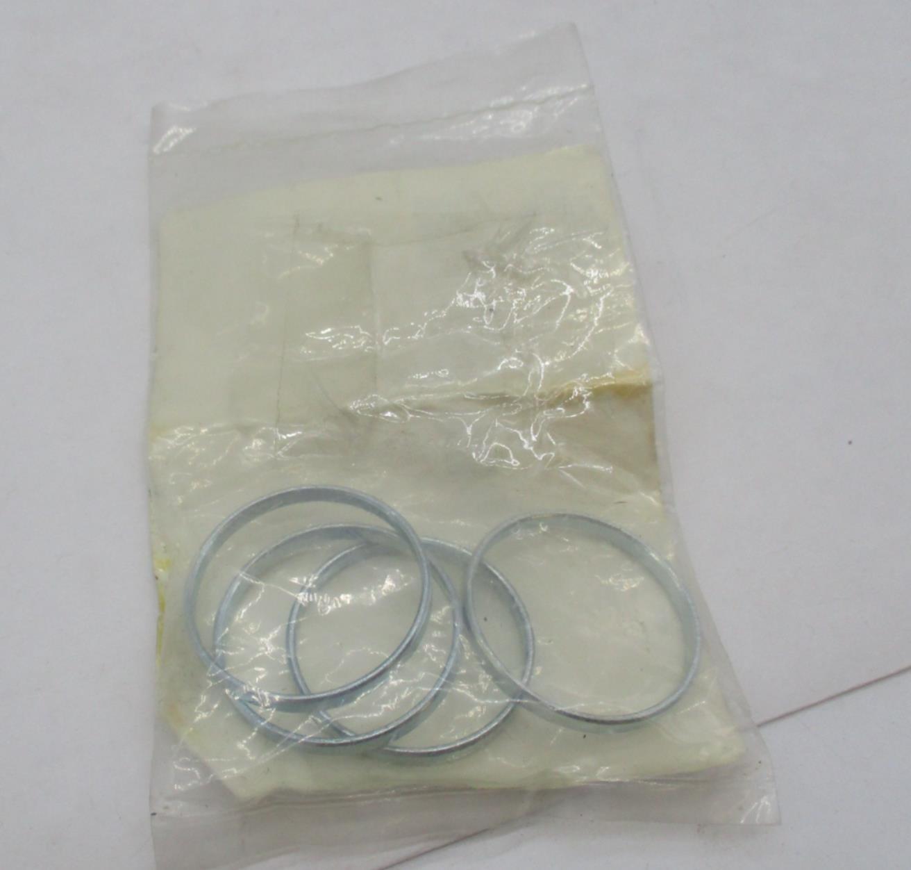 Lot of 4 Harley Davidson Genuine NOS washers 65782-82