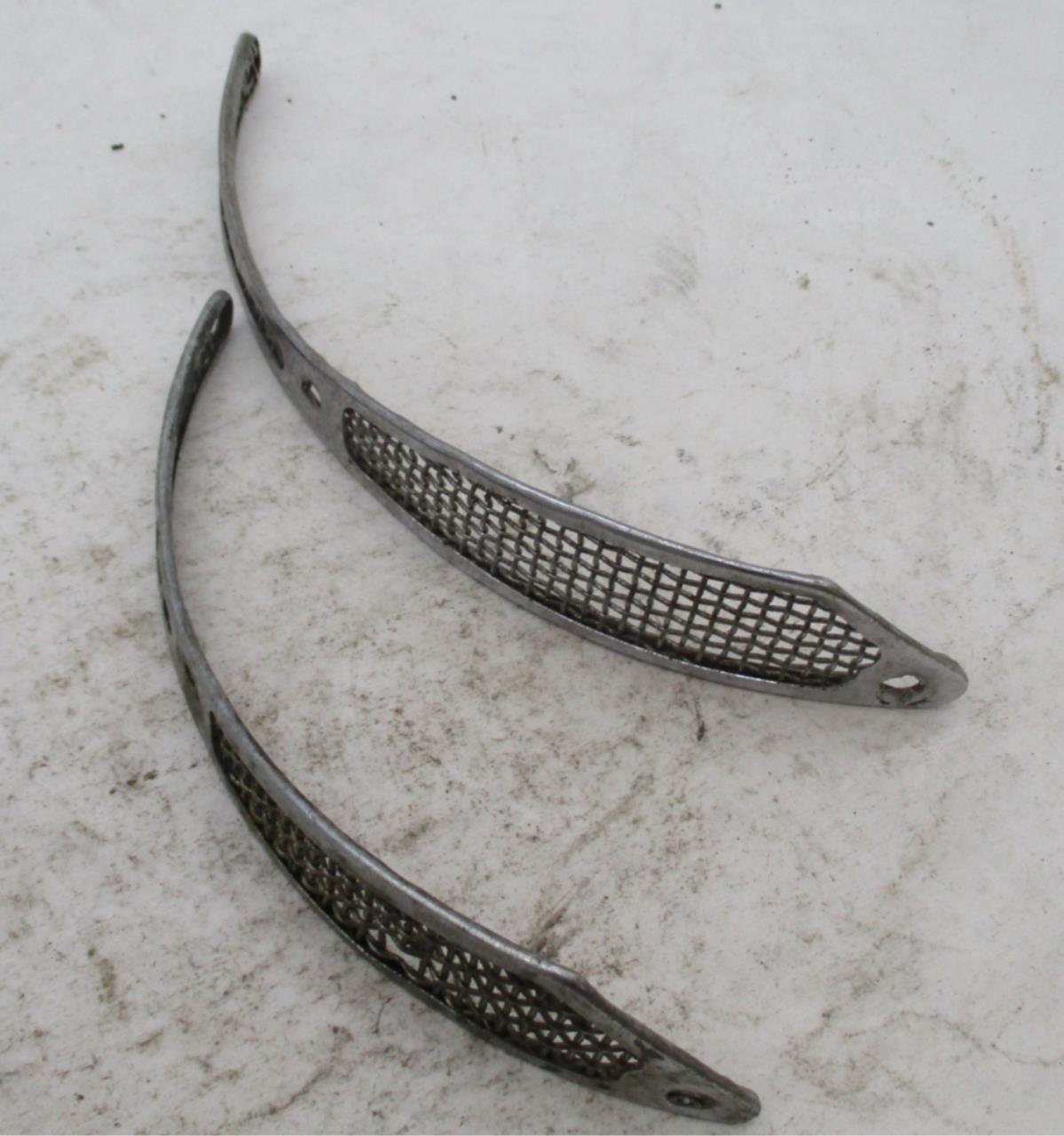 Pair of BSA Triumph Air Scoops Gauze Leading Shoe Brake Plate 37-3444