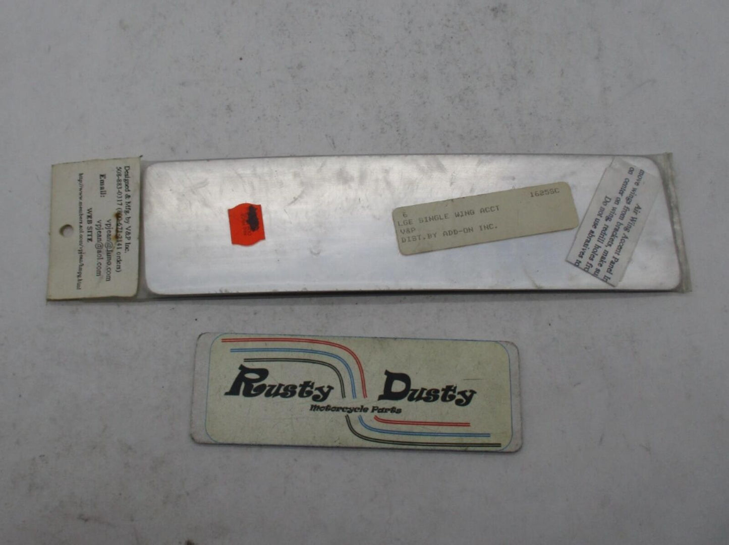 Add On INC Gold Wing GL1800 Air Wing Accent Panel Back Chrome LGE Single Wing