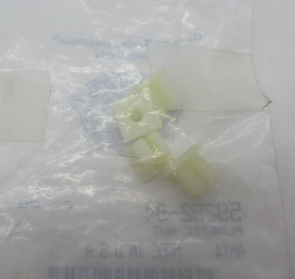 Pack of 4 Harley Davidson Genuine NOS Plastic Nuts 59292-94