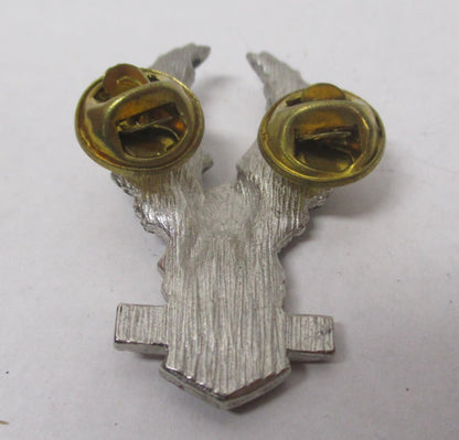 Suzuki Silver & Red Motorcycle Bike Cruiser Rider Vest Jacket Eagle Metal Pin