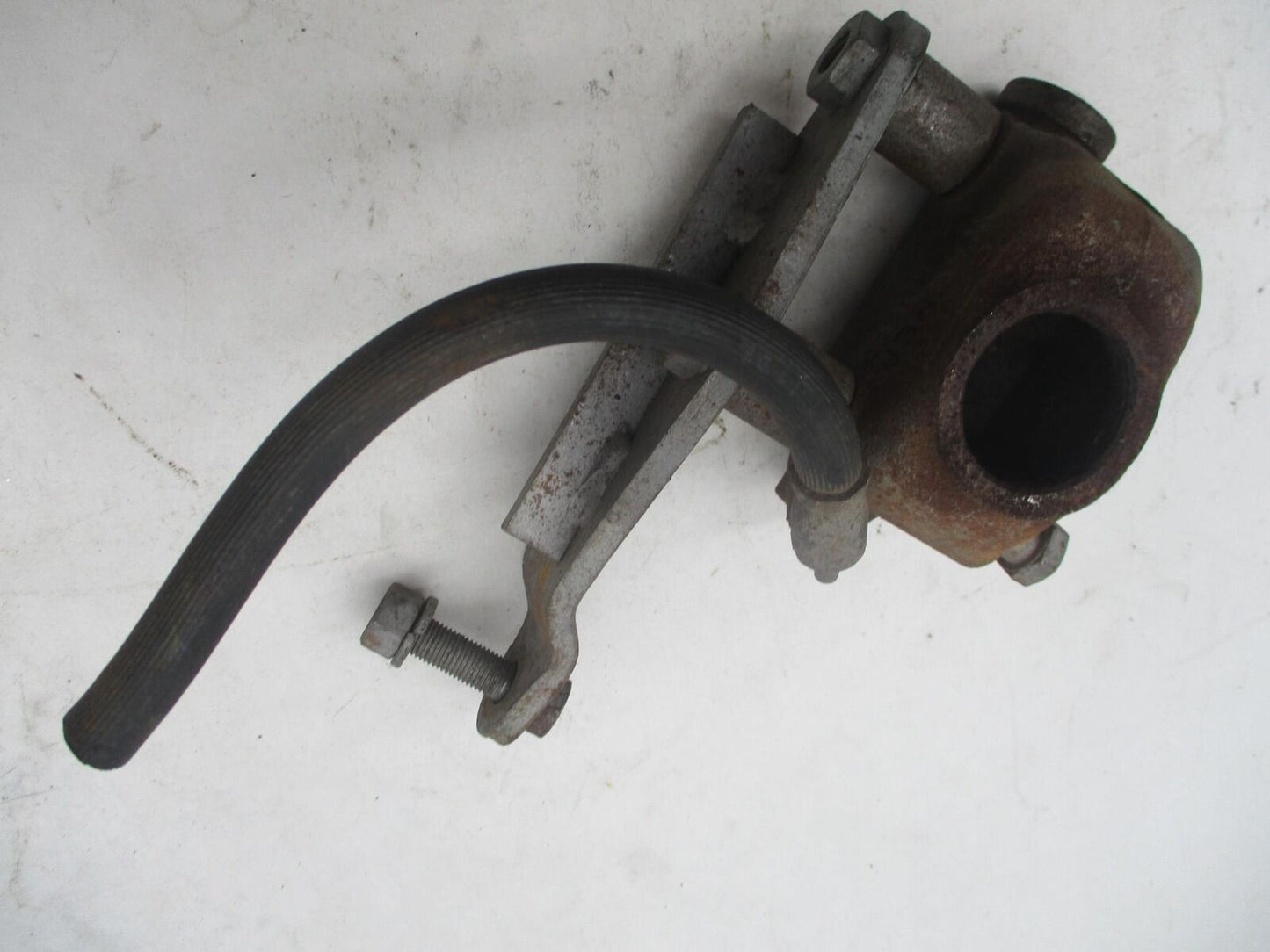 Harley Davidson Wagner Lockheed Rear Brake Master Cylinder FE-24119 w/ Bracket