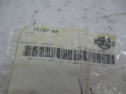 Lot of 17 Harley Davidson Genuine NOS Lens Support Clips 71297-68