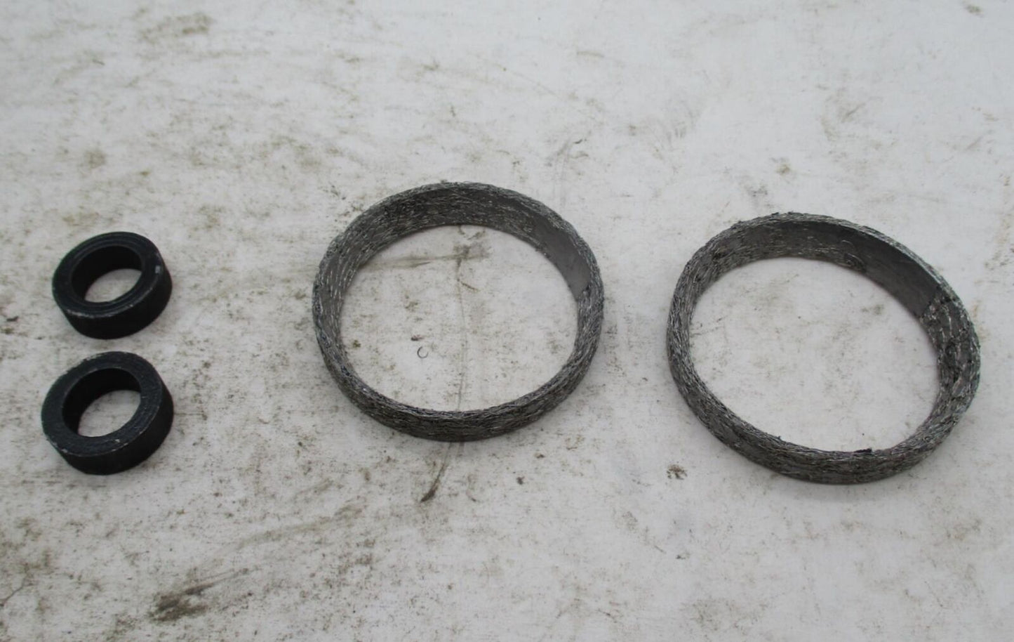 Set of 2 Harley Davidson Exhaust Header Gaskets 2"