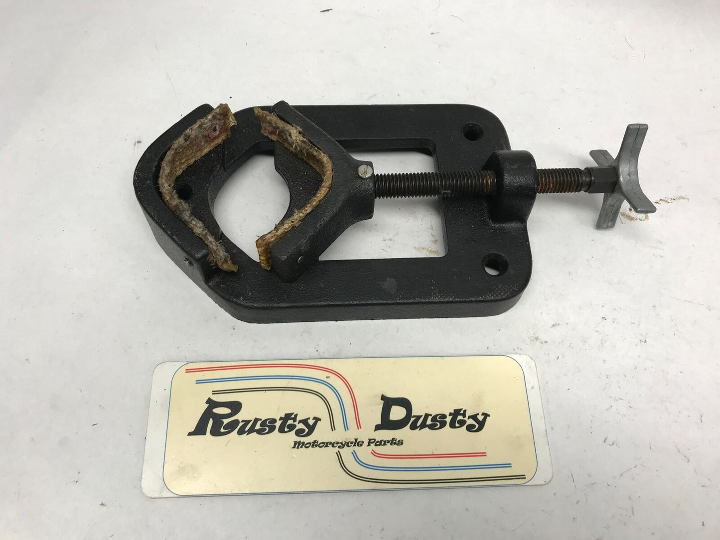 D-201 256 GF Table Top Bench Vise Pipe Clamp Press