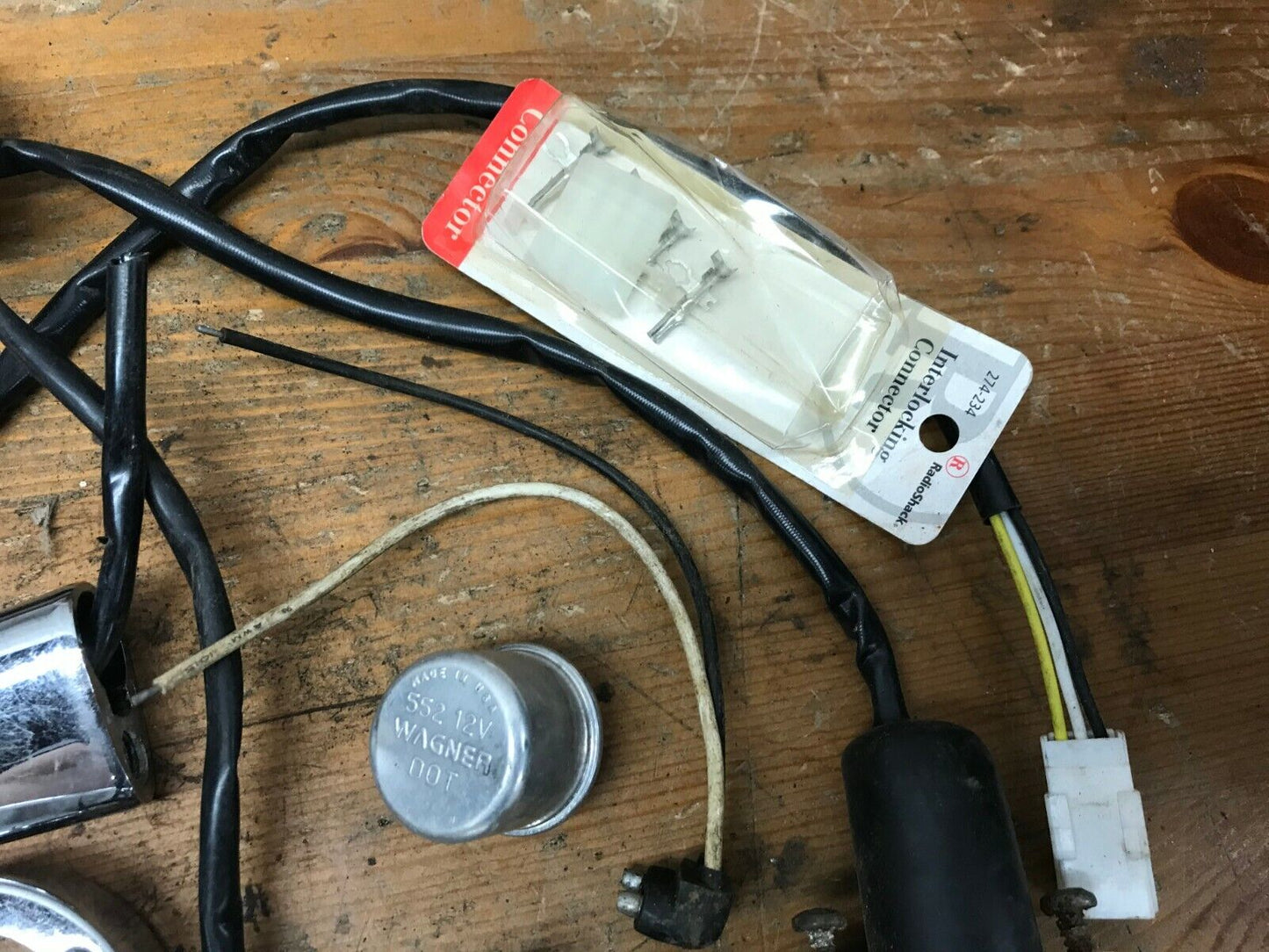 Mixed lot Harley Davidson Turn Signals Housing Blinker Wiring Parts  Lights