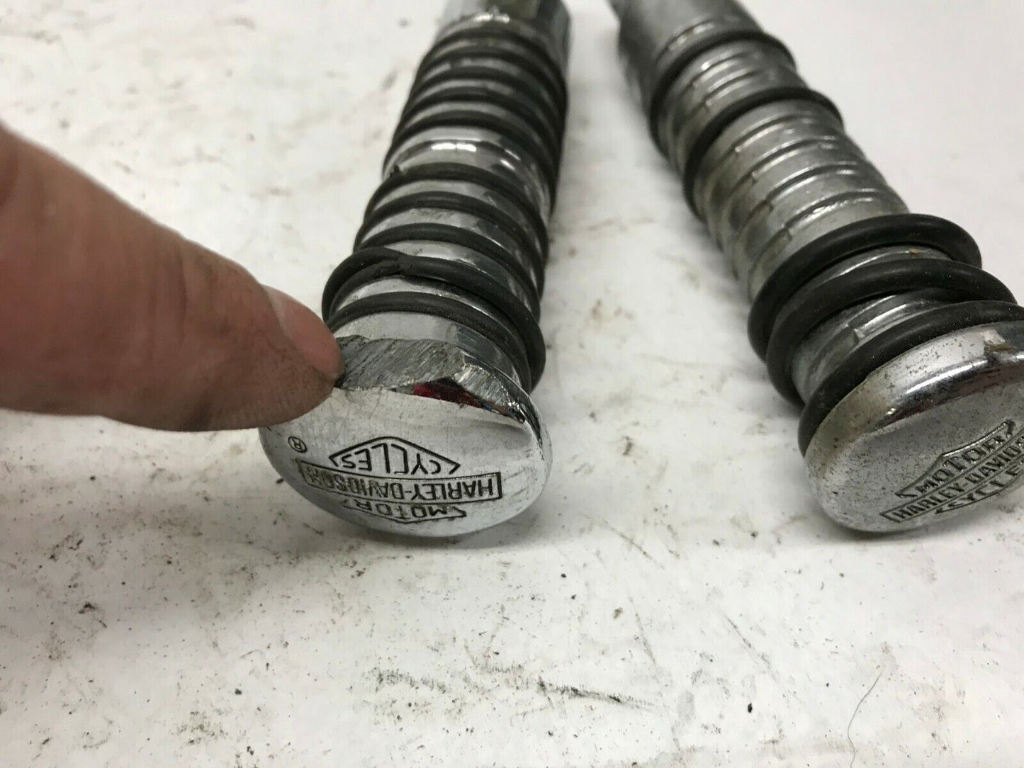 Pair Harley Shovelhead Sportster Foot Pegs Round Chrome Ribbed Bar Shield Logo