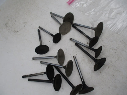 Mixed Lot of Harley Davidson Performance Engine Motor Intake and Exhaust Valves