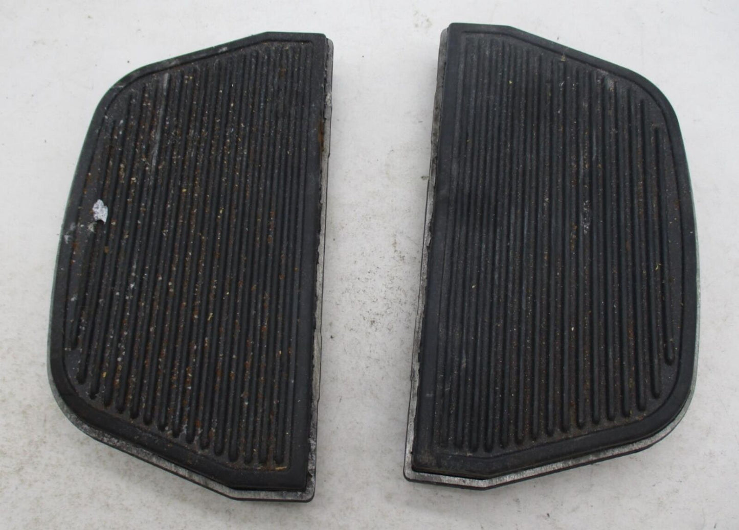 Pair of Harley Davidson Passenger Floorboards Base plates and Rubber Inserts