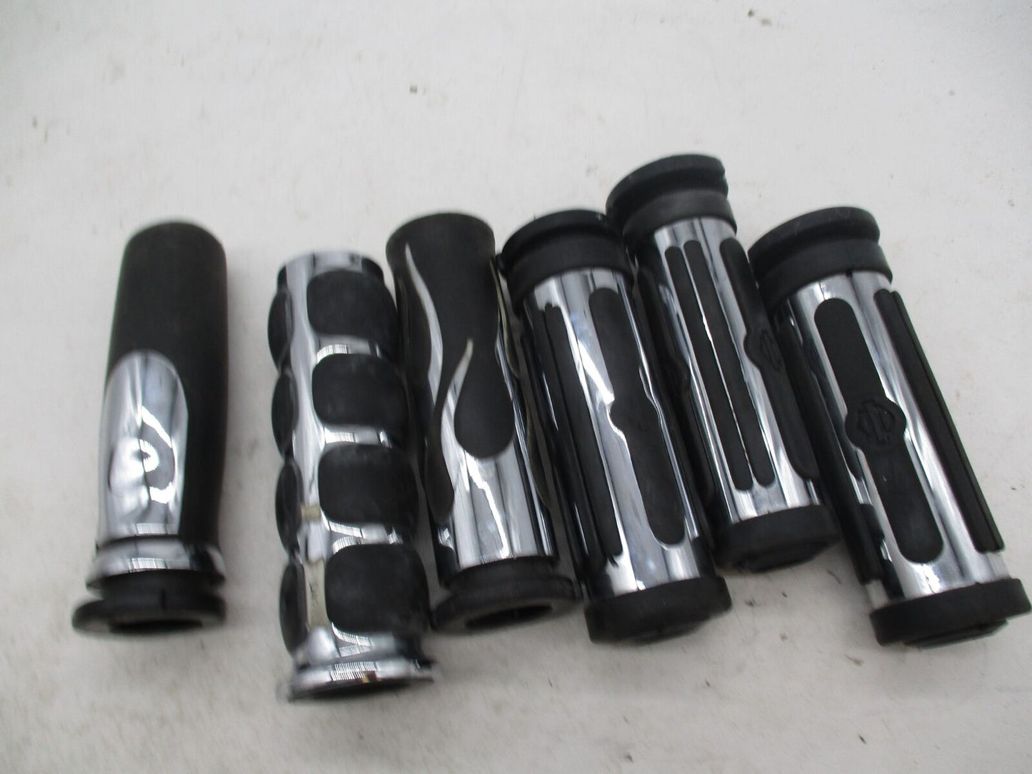 Mix Lot of Harley Davidson Handlebar Grips Chrome Rubber Ribbed