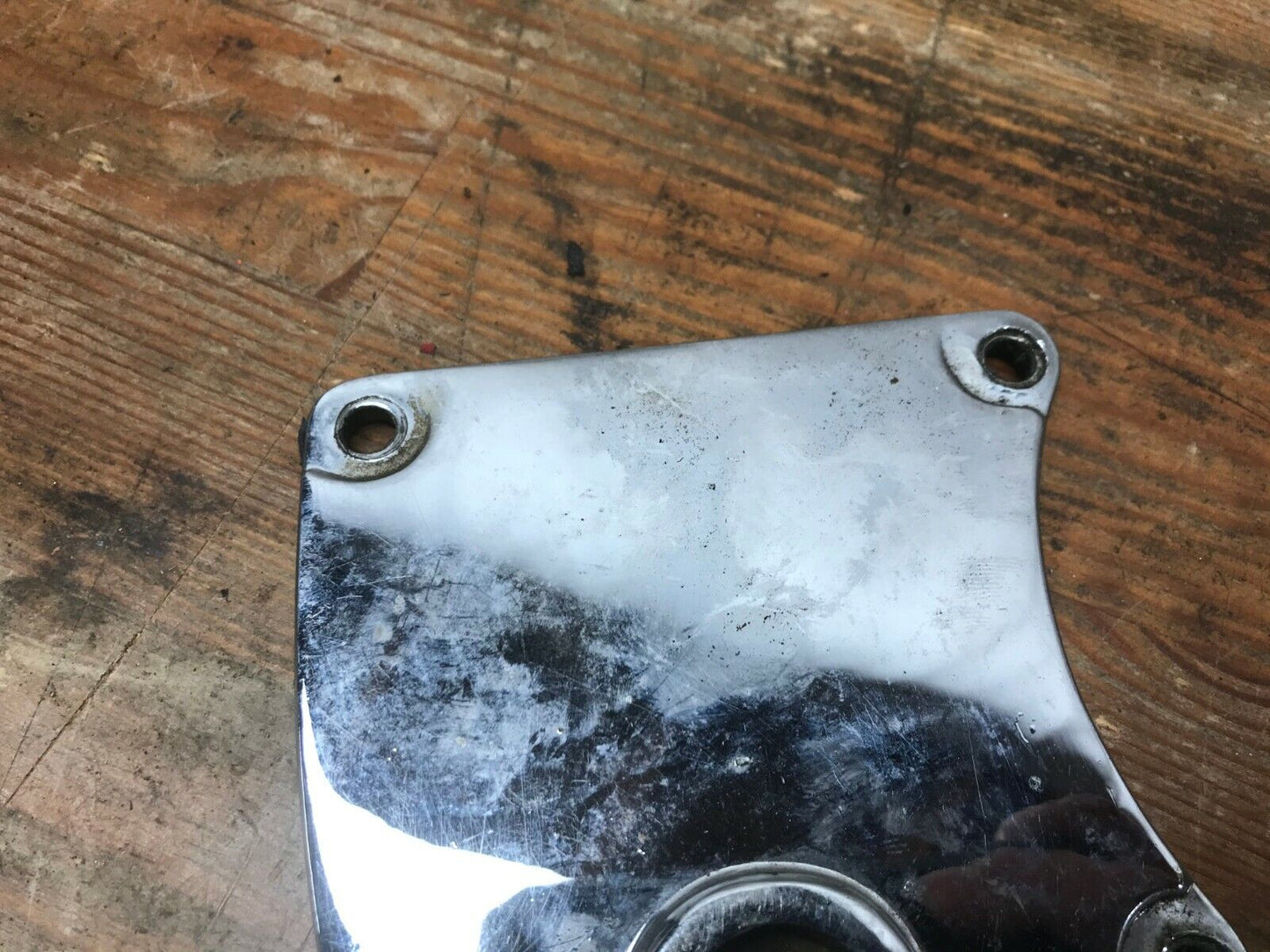 HARLEY DAVIDSON CHROME PRIMARY INSPECTION COVER w/ Foot Peg Hole Mount point