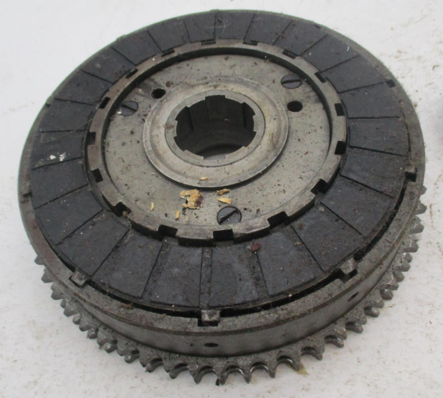 Triumph T140 70-4572 Clutch Basket Assembly & Chain w/ Clutch Hub Sprocket