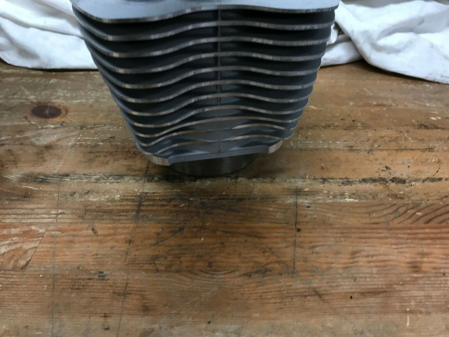Harley Davidson Twin Cam Cylinder Jug 16593-99 Dyna Softail Touring Silver