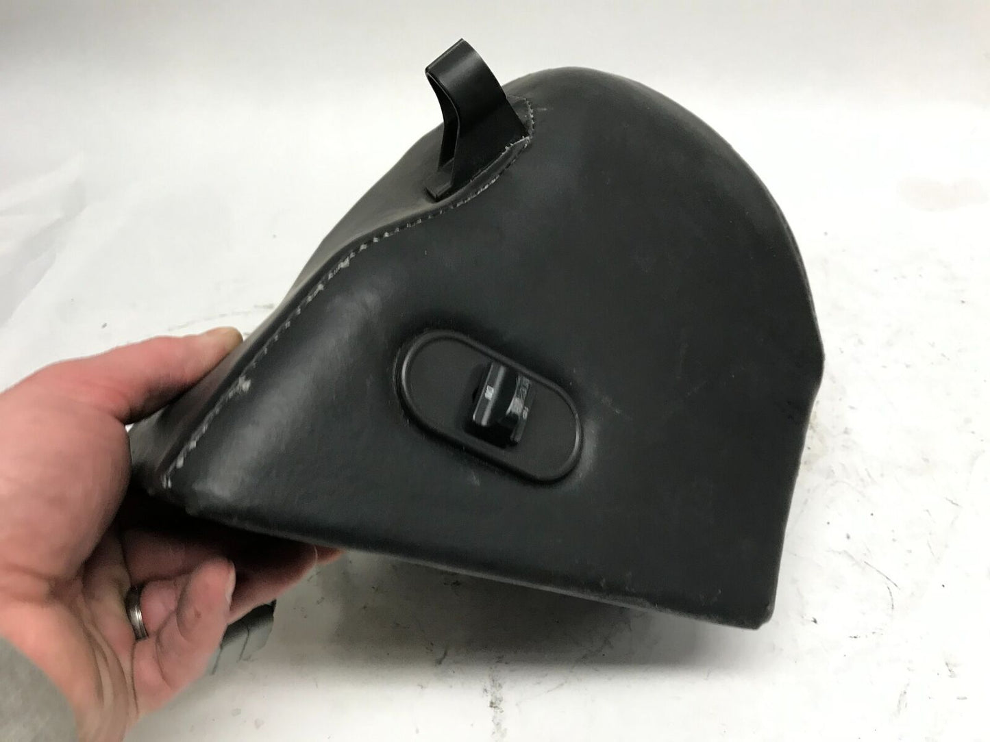 Harley Davidson Touring Speaker Housing Assembly 76281-08A
