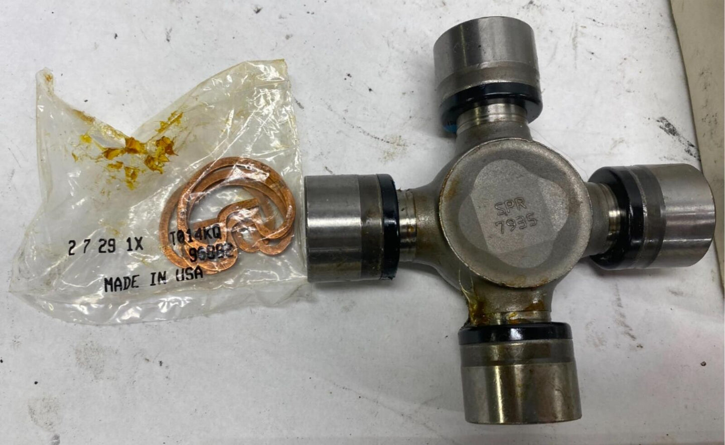 Spicer 7935 U-Joint Auto Universal