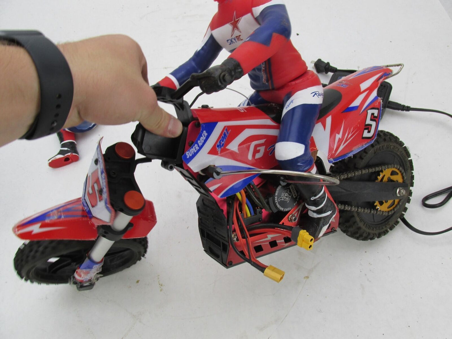 Sky RC Remote Control SR5 Dirt Bike 1/4 Scale Brushless Used for Repair