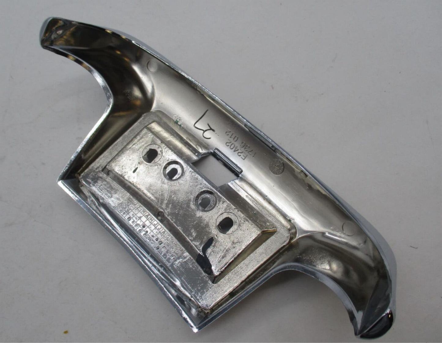 Harley Davidson Chrome Fender Trim Tip Plastic 1736012 Marker Light