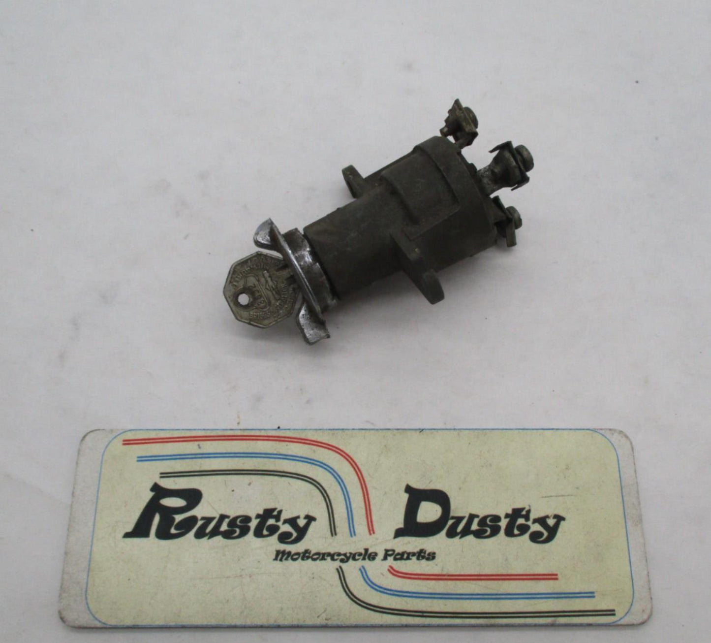 Vintage Auto Motorcycle Delco Remy Ignition Switch with Key 8632