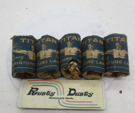Lot of 5 Vintage Auto Motrocycle Antique Titan Lamps Light Bulbs 6-8V