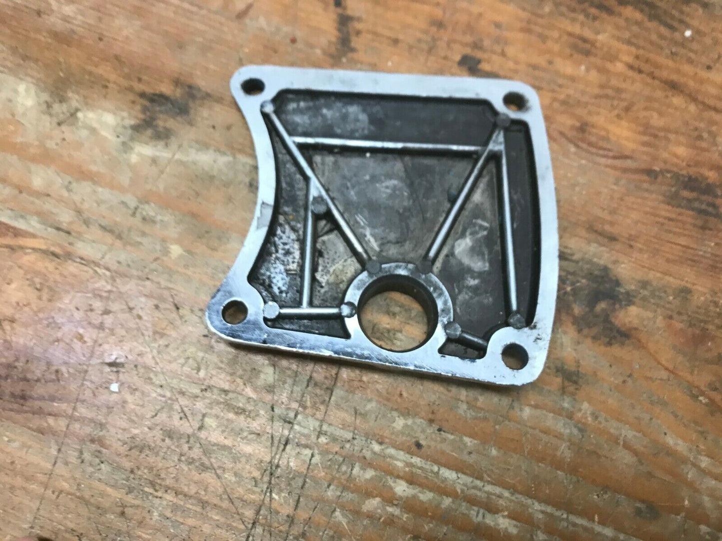 HARLEY DAVIDSON CHROME PRIMARY INSPECTION COVER w/ Foot Peg Hole Mount point