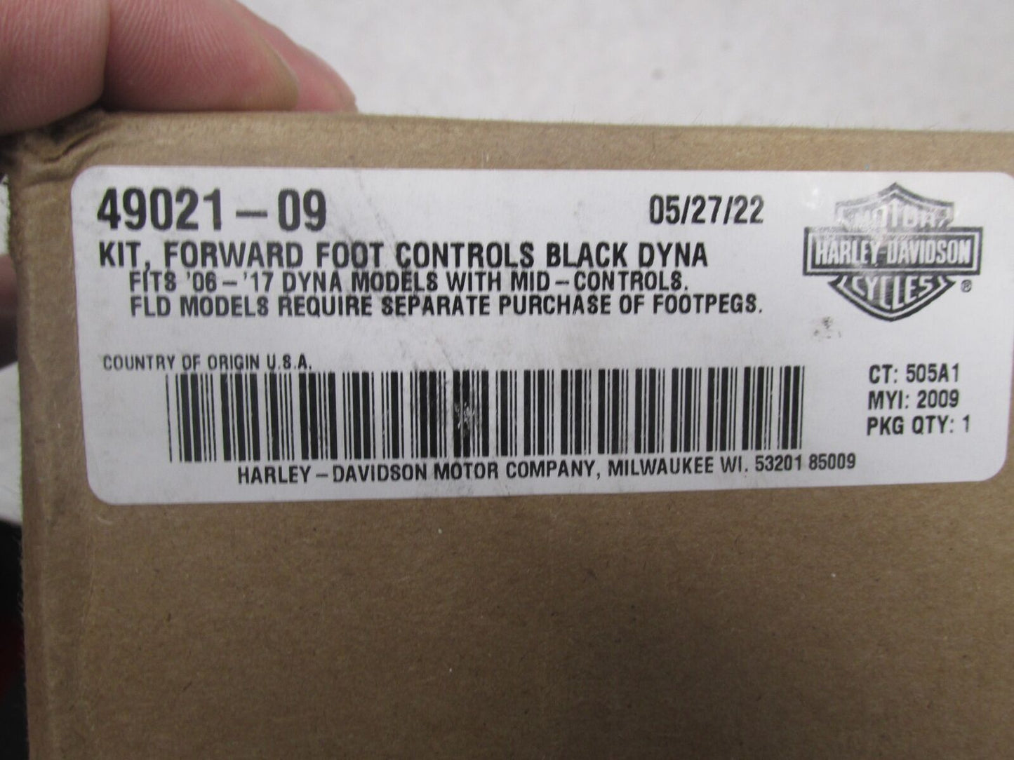 Harley Davidson Genuine NOS Black 06-17 Dyna Forward Foot Controls Kit 49021-09