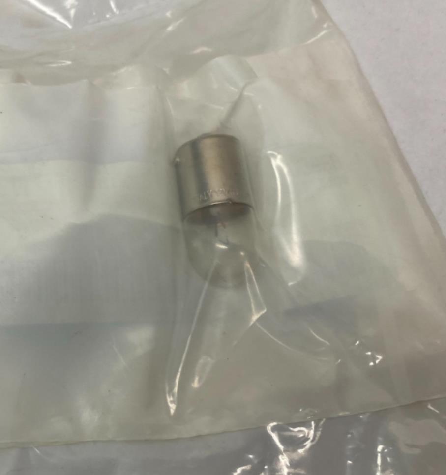 Harley Buell Genuine Turn Signal Bulbs Lot (5) 68968-99Y