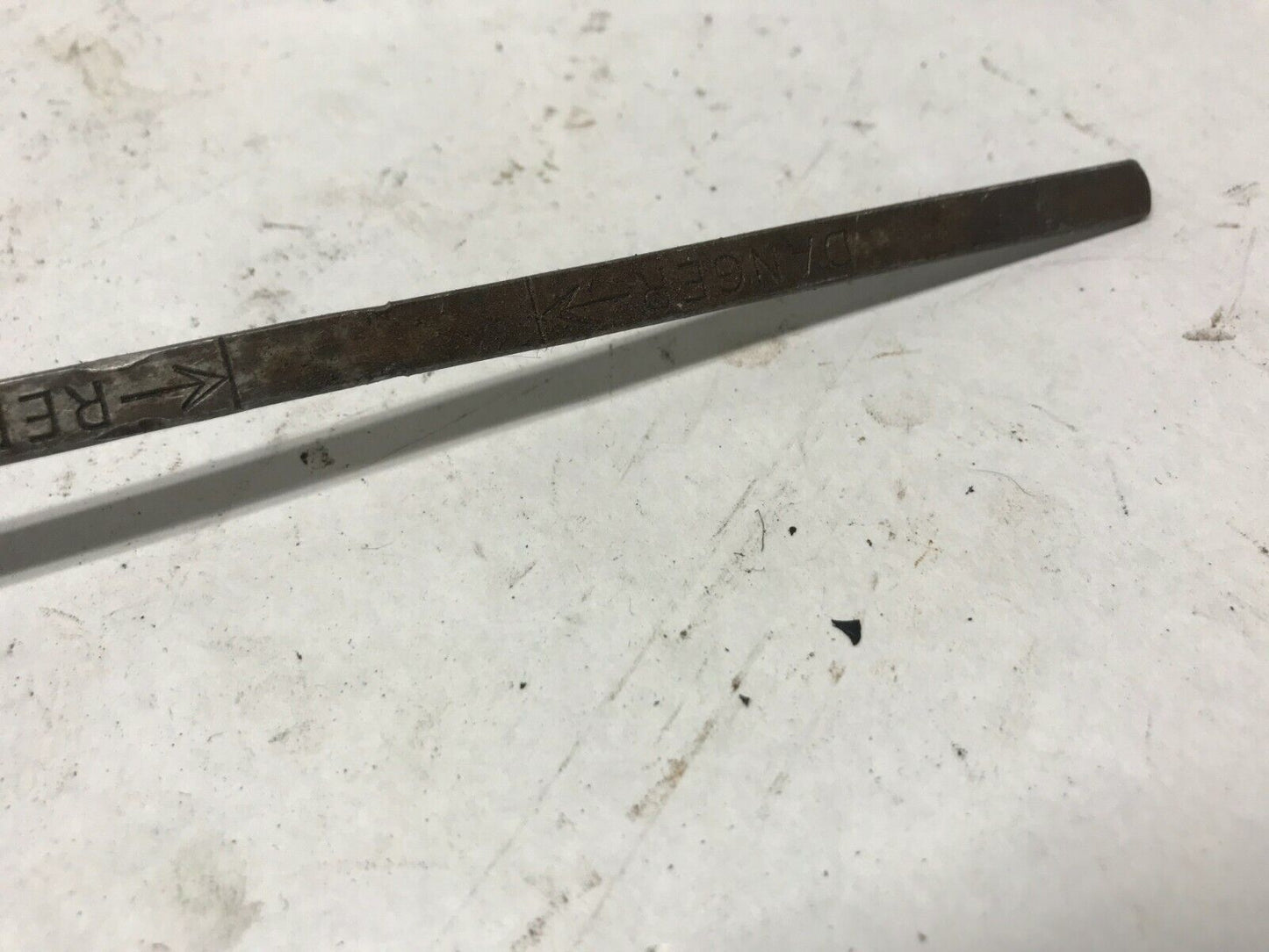 HARLEY IRONHEAD OIL TANK Filter CAP FOR 1952-1978 XLH KH & Gauge Rod Assembly