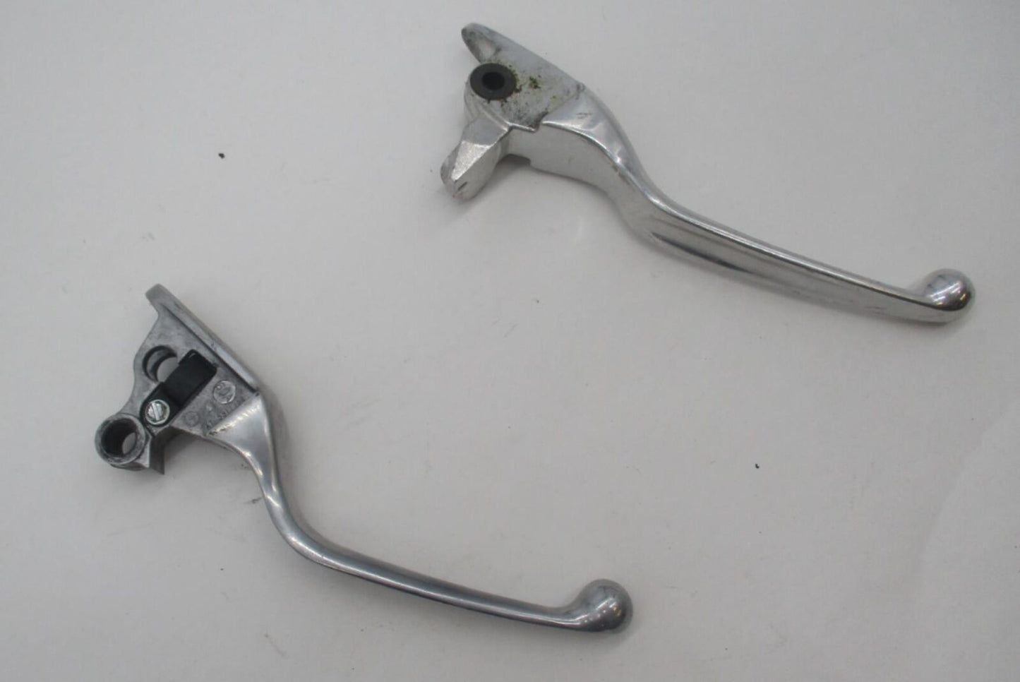 Harley Davidson Touring Hand Brake Clutch Control Lever Set