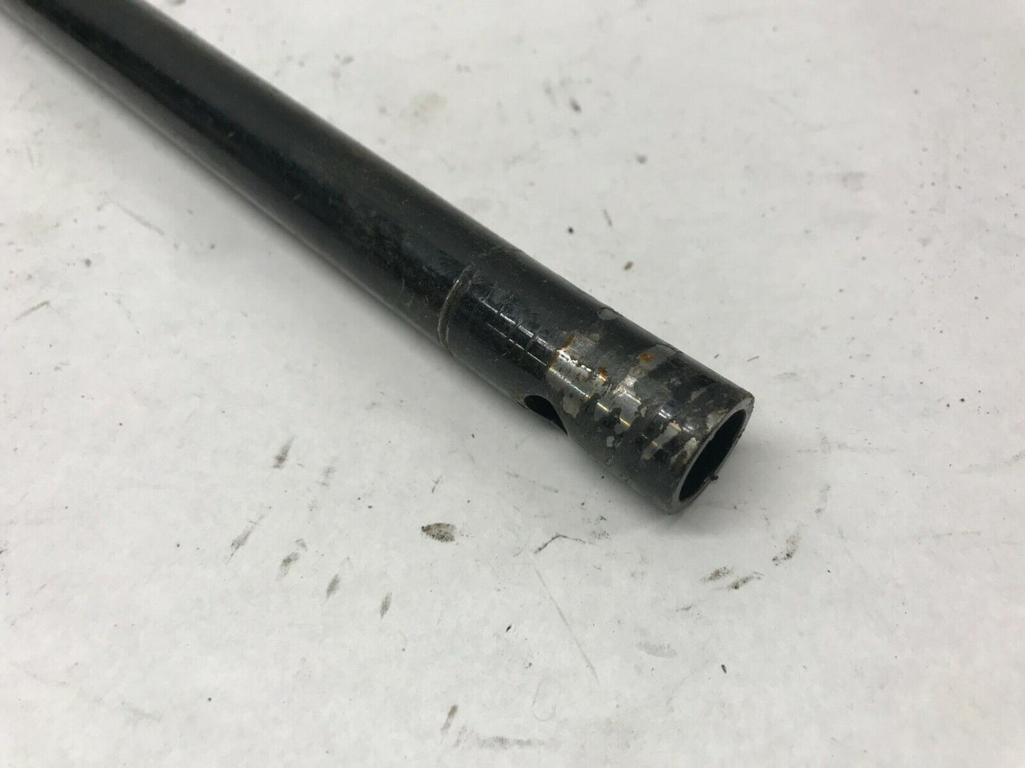 oem Harley touring black saddlebag support bracket electra glide road king flhx