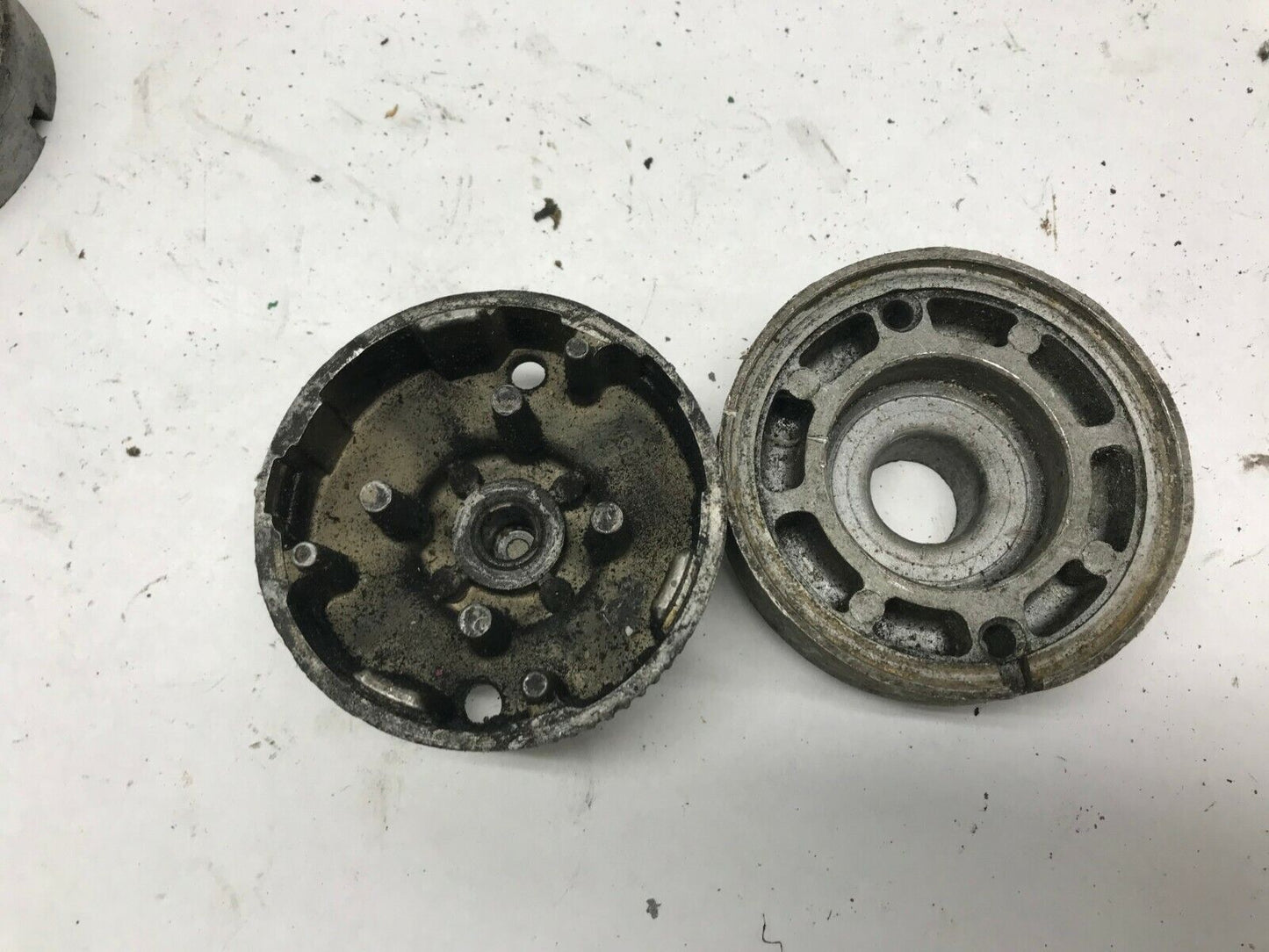 Harley Davidson Starter 31570-73 Motor XL XLCH Ironhead end cover set Silver