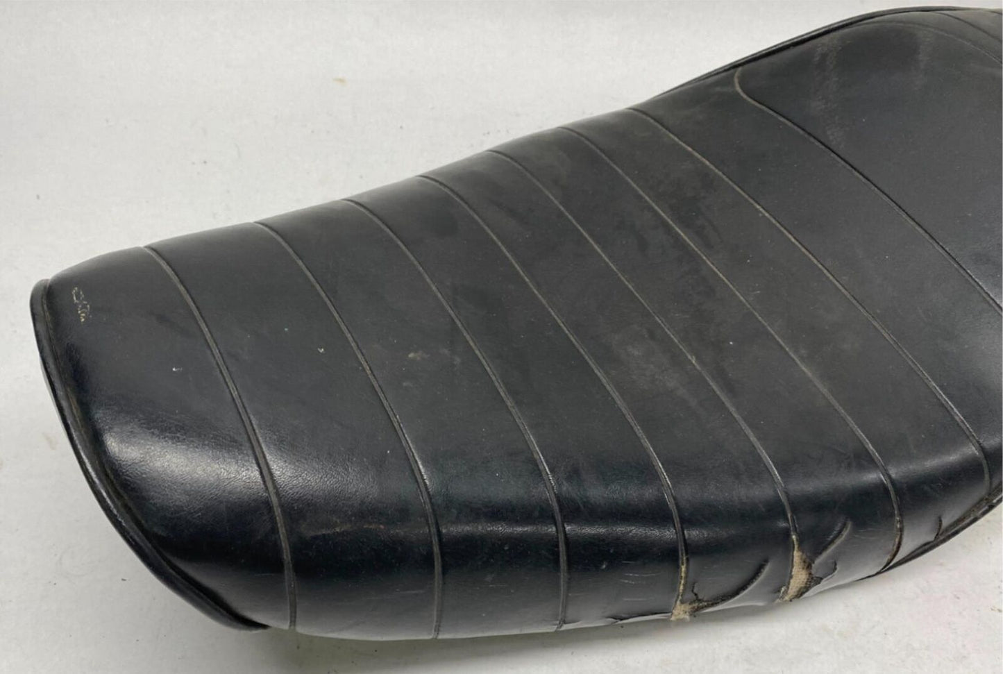 Harley Davidson Vintage Shovelhead Super Glide Original Seat OEM Stock