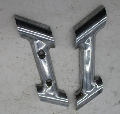 Harley -Davidson Right Side Rail Guard Clamp SET 90946-93 90935-93