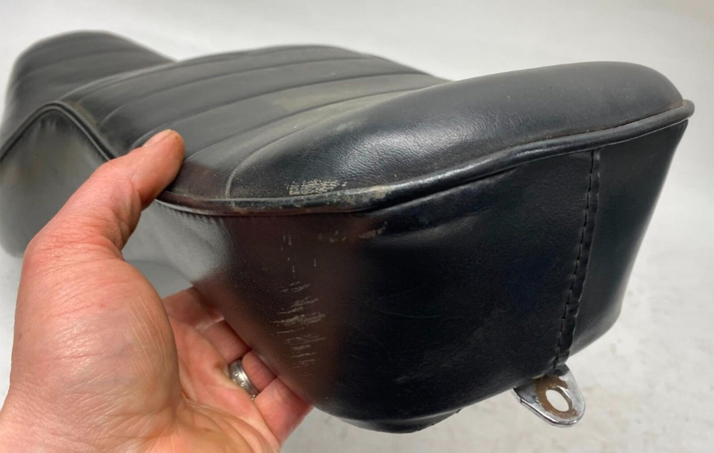 Harley Davidson Vintage Shovelhead Super Glide Original Seat OEM Stock