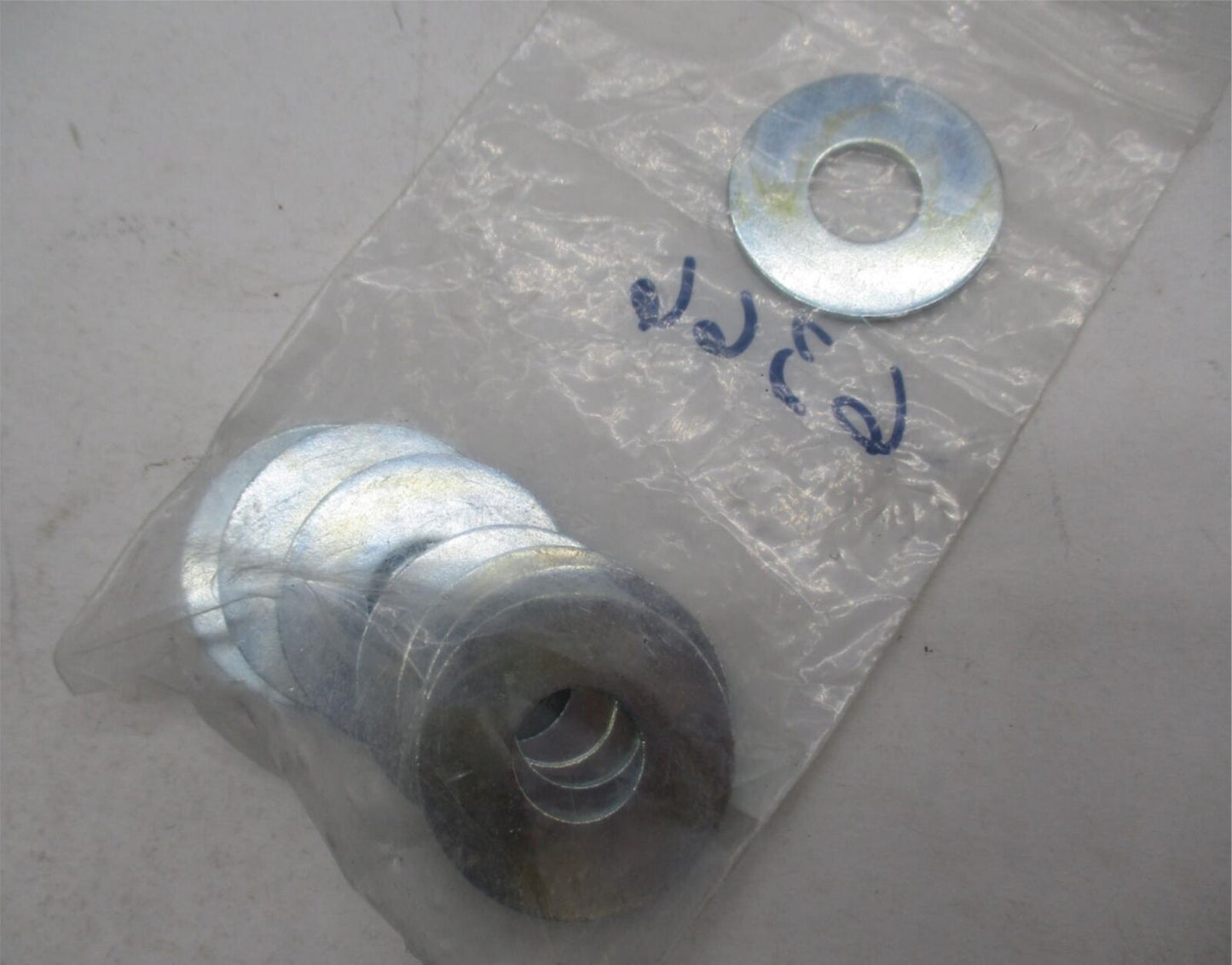 Harley Davidson Lot of 8 Genuine NOS Boot Retainer Washers 6366