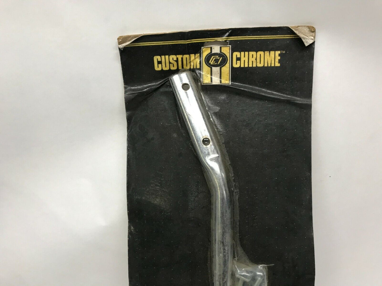 Chrome Dyna Glide Exhaust Bracket hanger for 91 - Early 93 Dyna Models 18-494