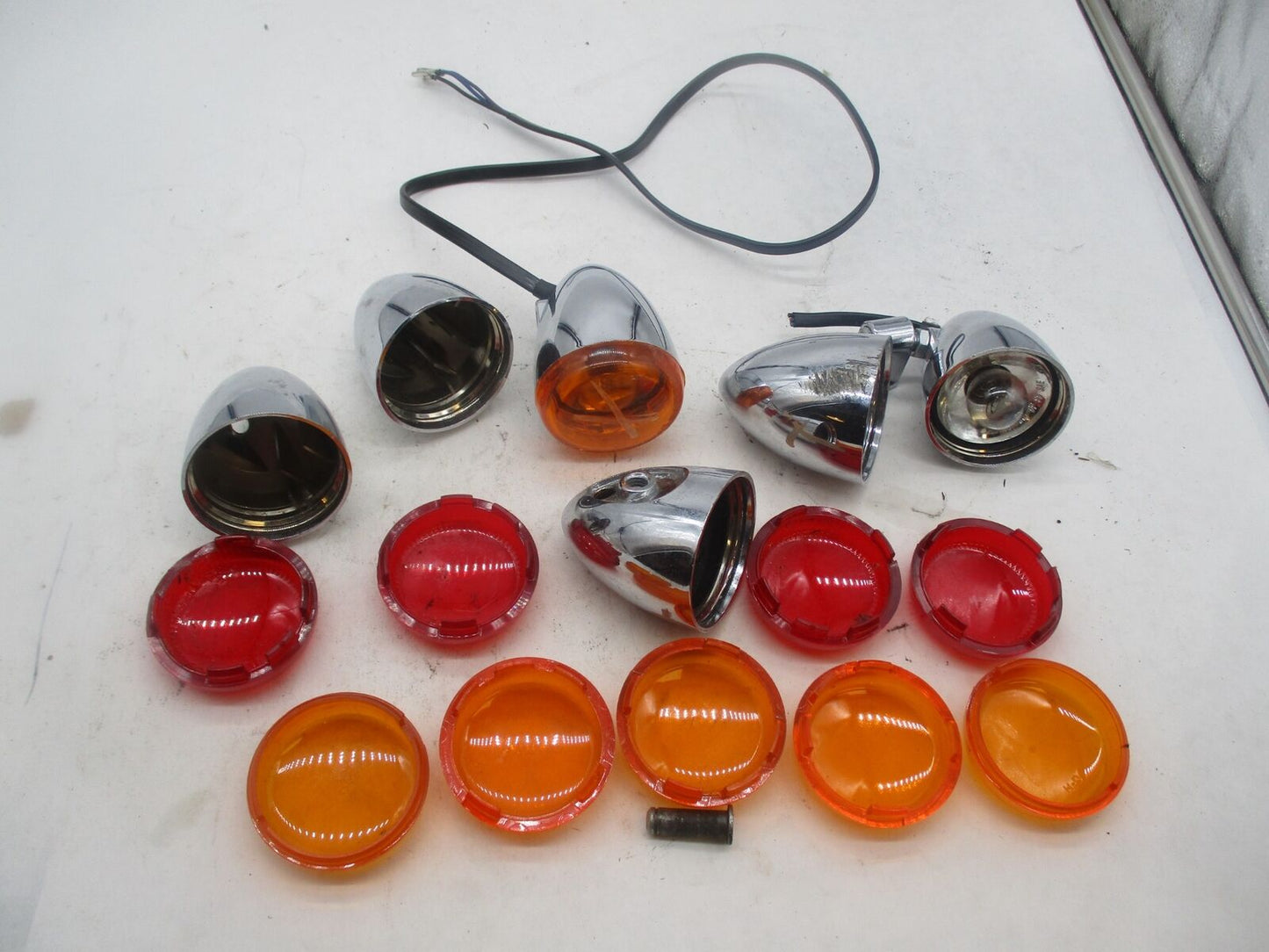 Mixed Lot of Harley Davidson Chrome Bullet Turn Signals and Lenses