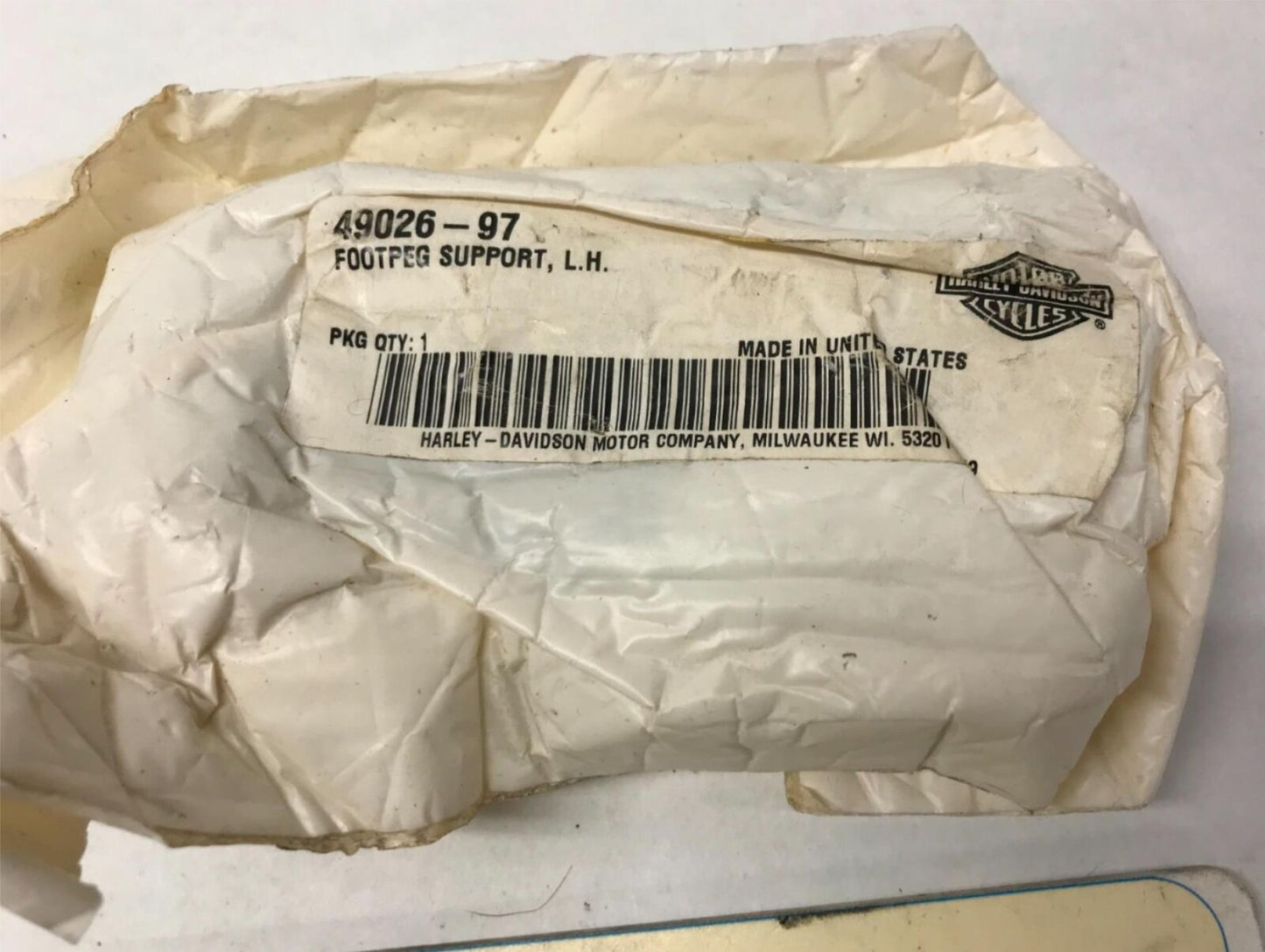 Harley Davidson Genuine Left Hand Foot Peg Support 49026-97
